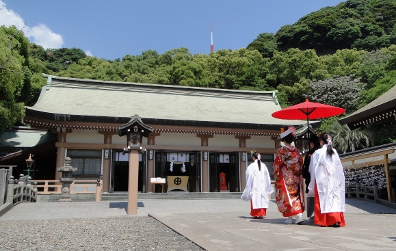 照國神社